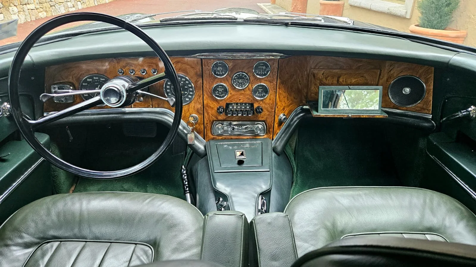 Facel-Vega FV4