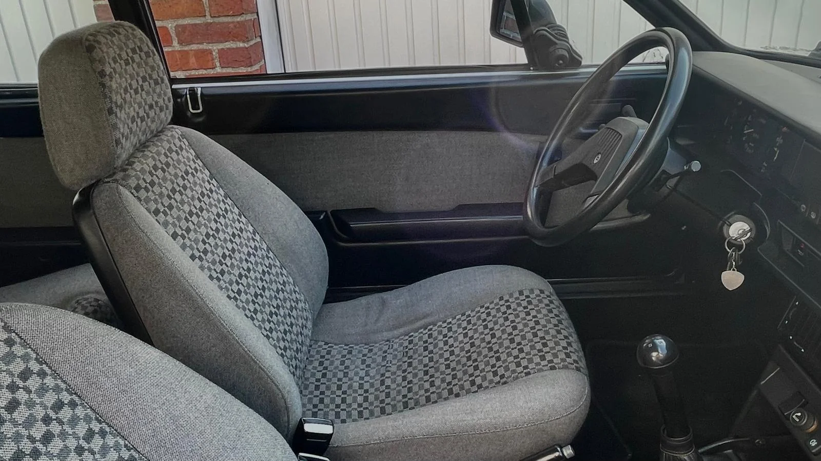 Image pour voiture 32