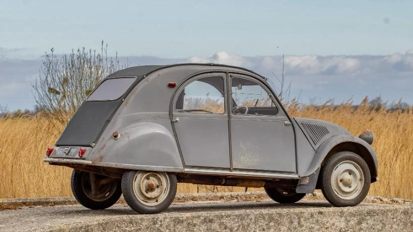 Image pour voiture 37