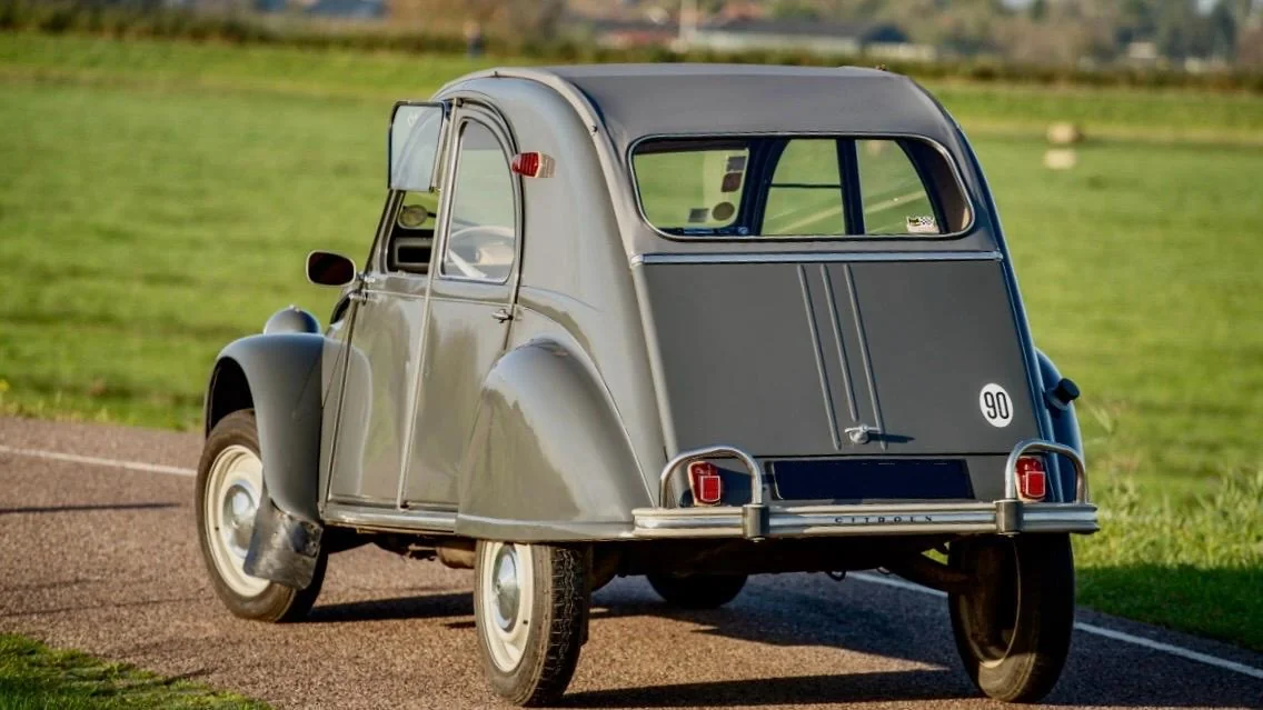 Image pour voiture 38