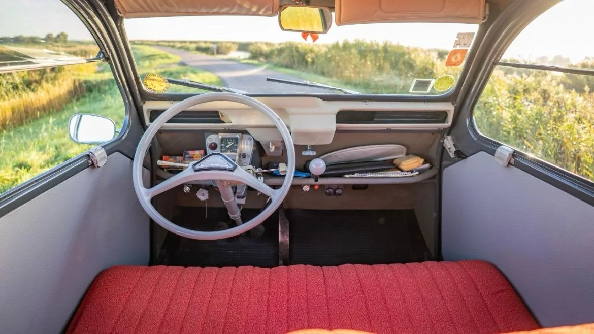 Image pour voiture 38