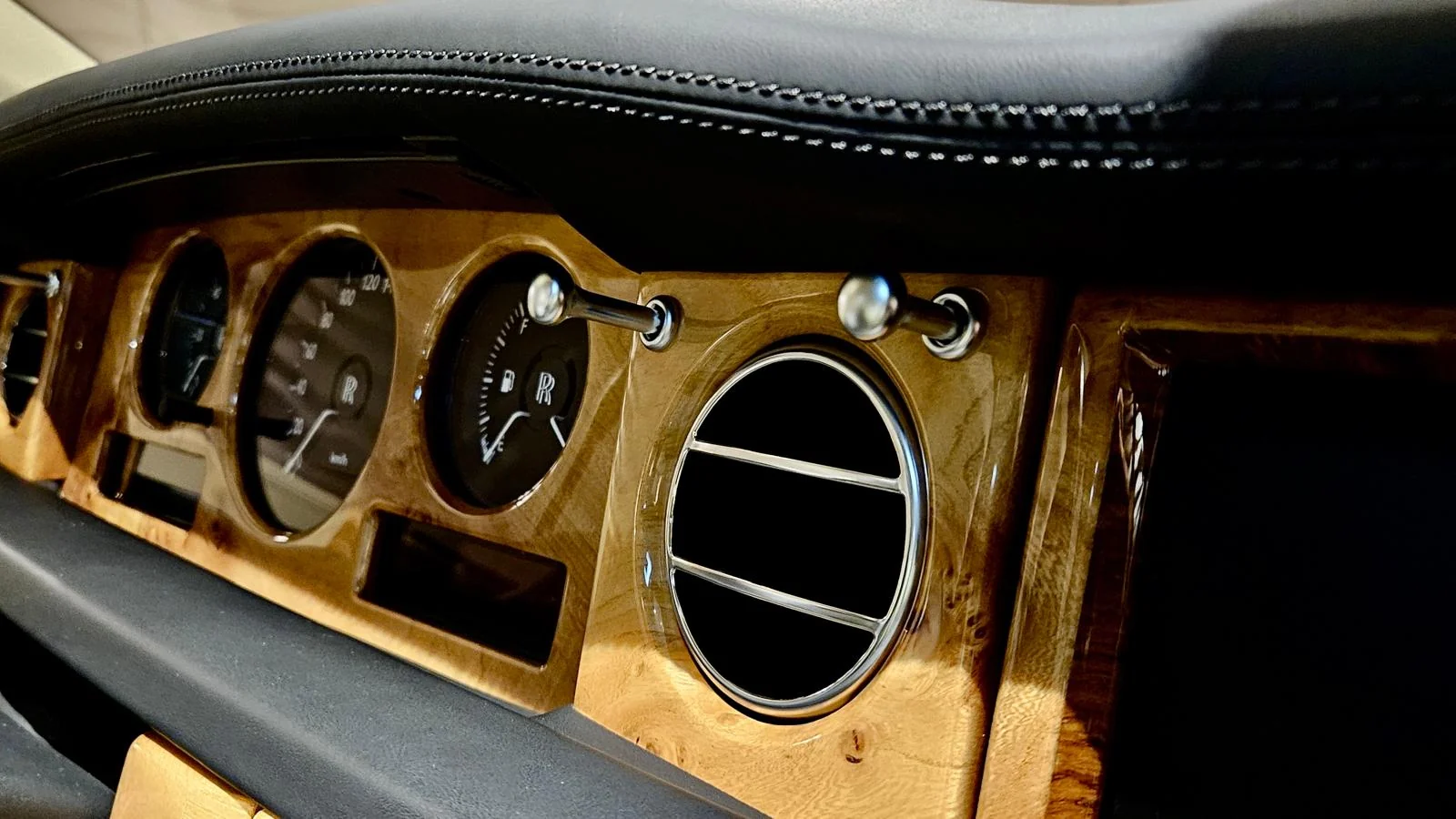 Image pour voiture 39